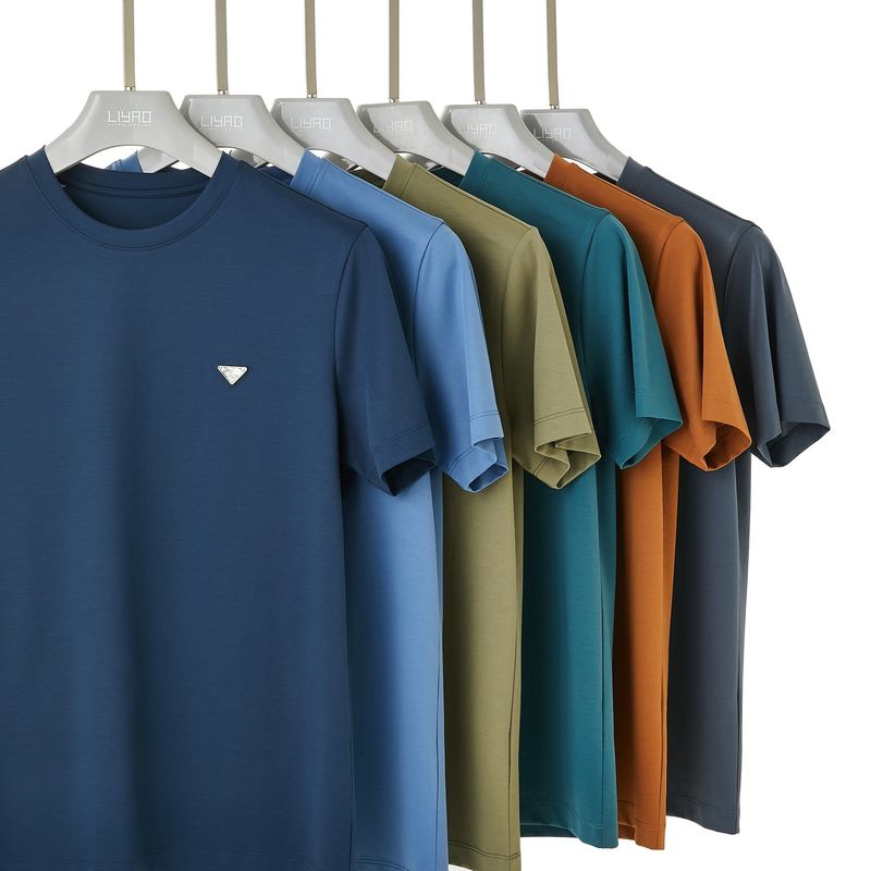 T-shirt blanc de couleur solide pour hommes avec logo personnalisé imprimé en tissu tricoté 100% coton