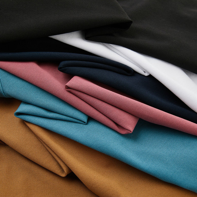 T-shirts de golf pour hommes d'été avec col trundown personnalisé imprimé en relief anti-pilling