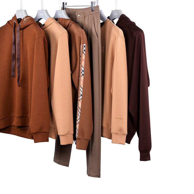 Vêtements en coton en automne et en hiver