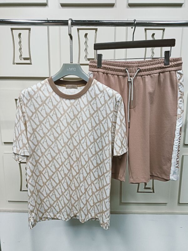 Velocité de livraison rapide T-shirts personnalisés à col épais brodés à col coton graphique avec logo