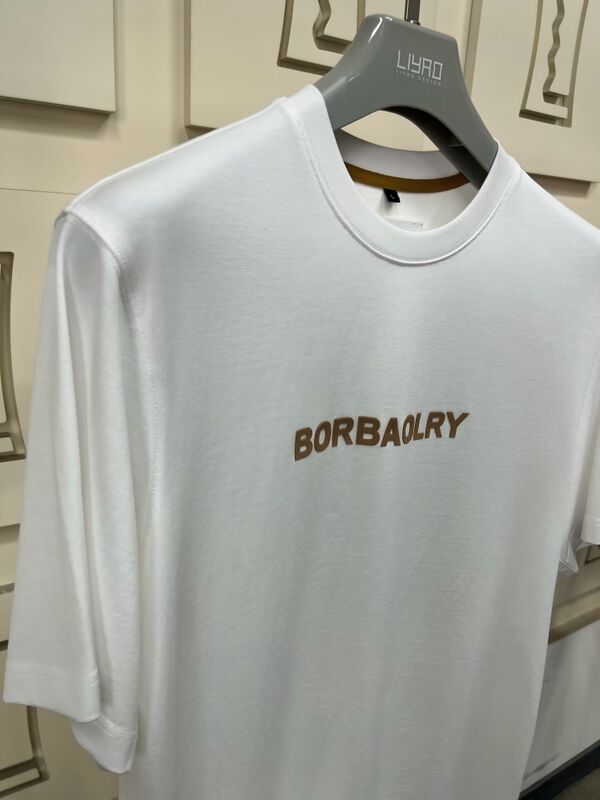 T-shirt à manches courtes coupe droite de haute qualité pour hommes avec logo personnalisé imprimé par technologie DTG