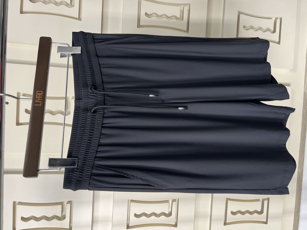 T-shirt sportif pour hommes, ensemble sportif décontracté noir - T-shirt à manches courtes et pantalon, tissu respirant avec protection UV