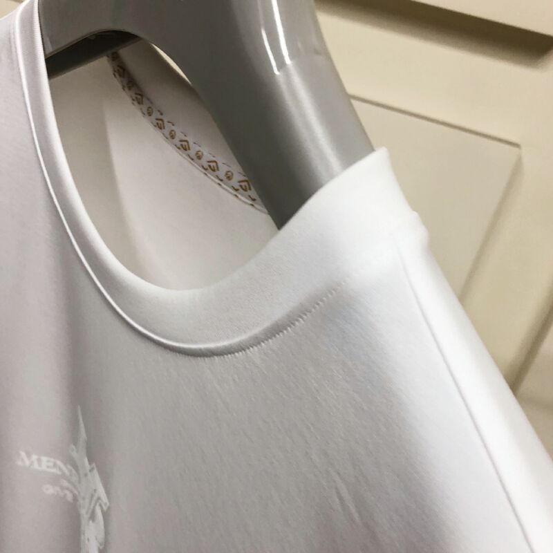 T-shirts en coton biologique de qualité supérieure pour hommes - T-shirts avec logo en relief, tissu souple et respirant pour le vêtement occasionnel et professionnel T-shirt pour hommes